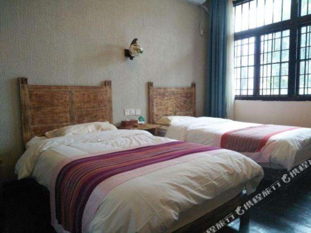 Guilin Lotus Hotel Exterior photo