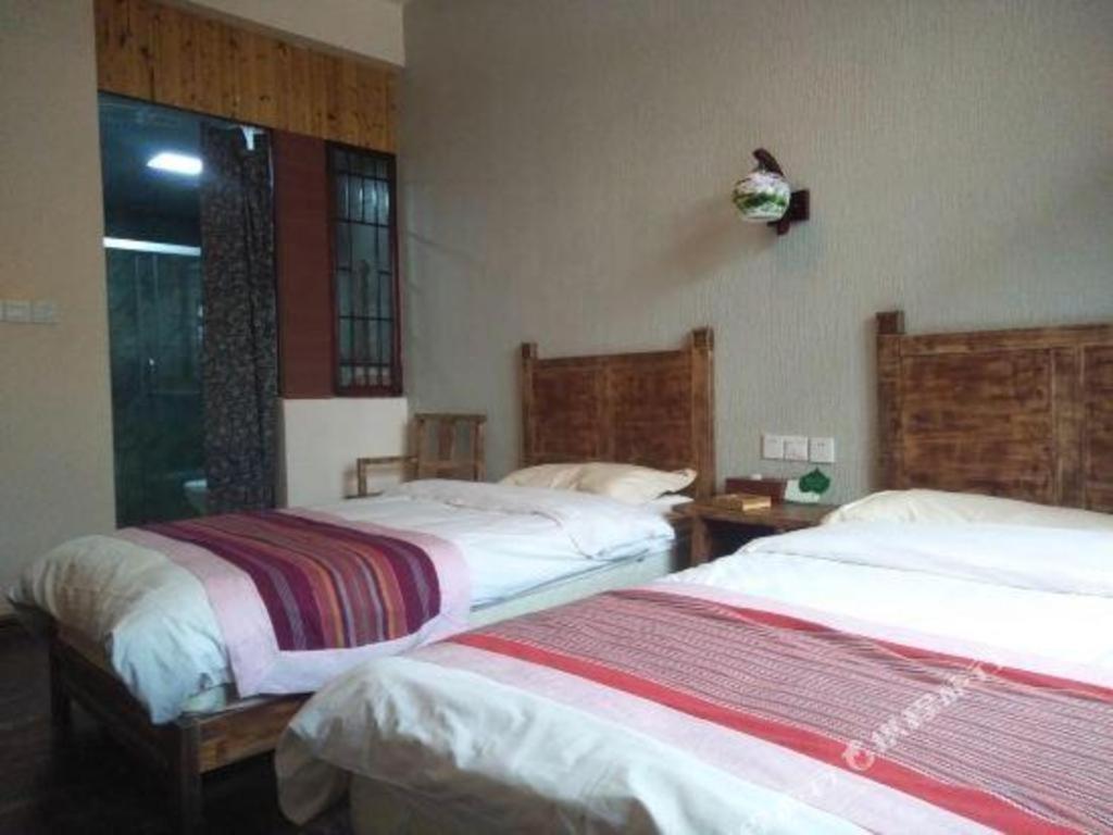 Guilin Lotus Hotel Exterior photo